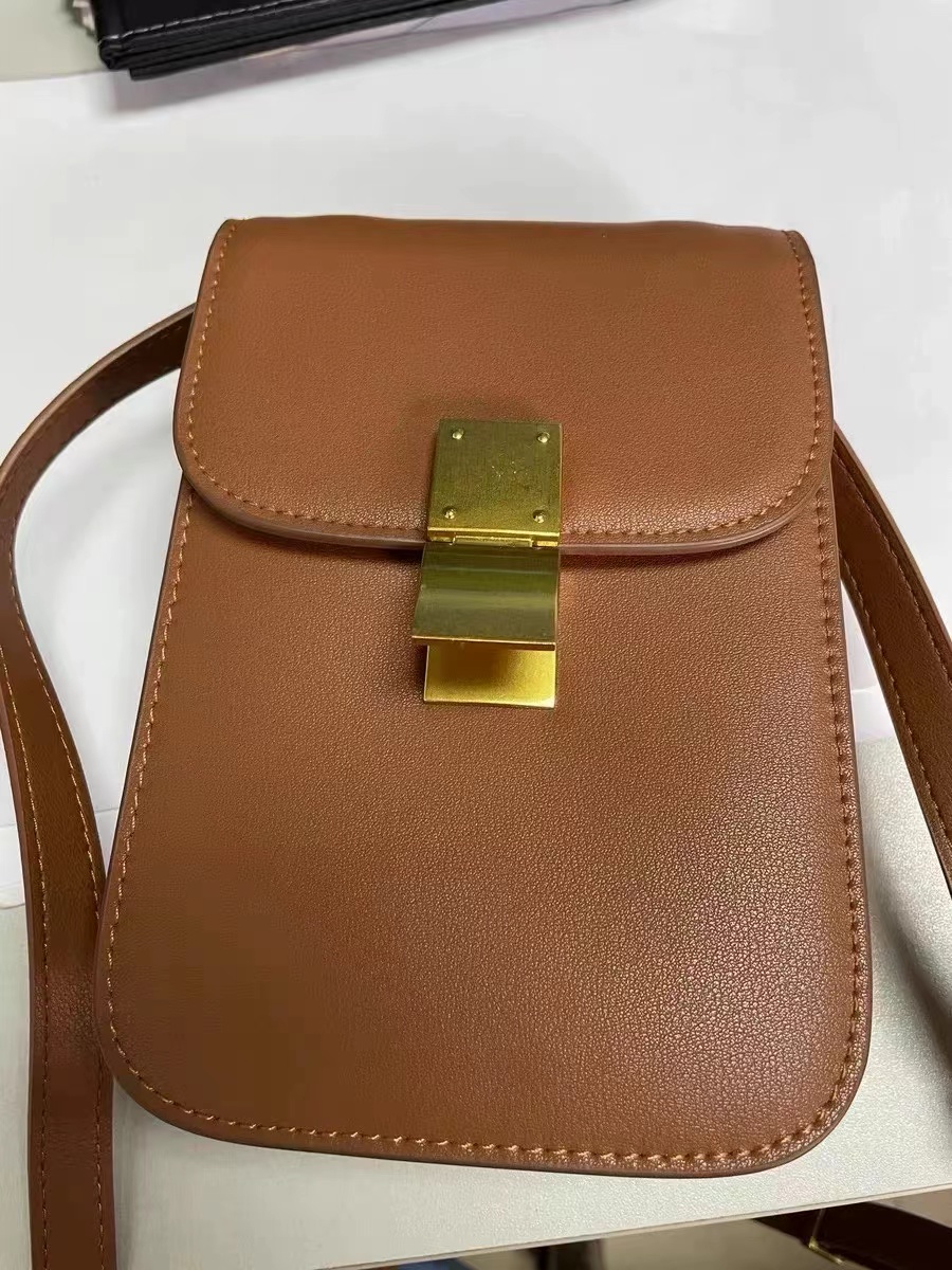 Women's Minimal Flap Crossbody Phone Purse in Genuine Leather photo review