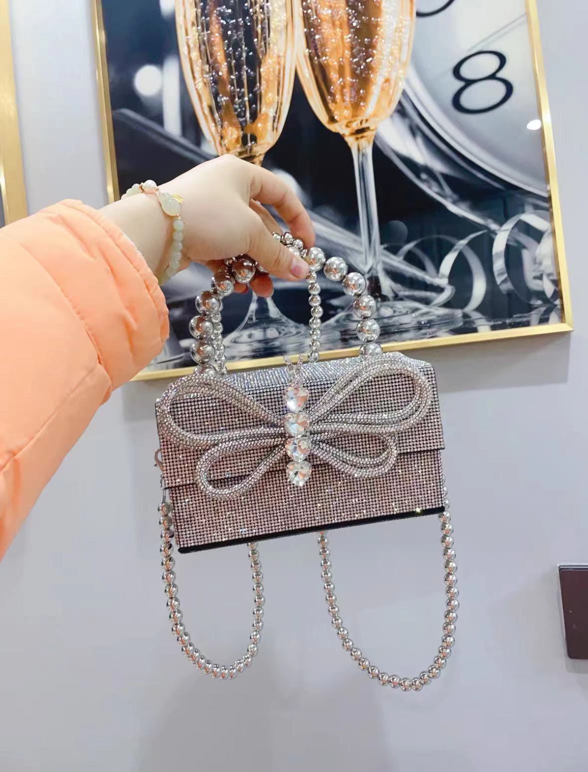 Women's All Over Rhinestones Bowknot Evening Clutch Bags in Silver photo review