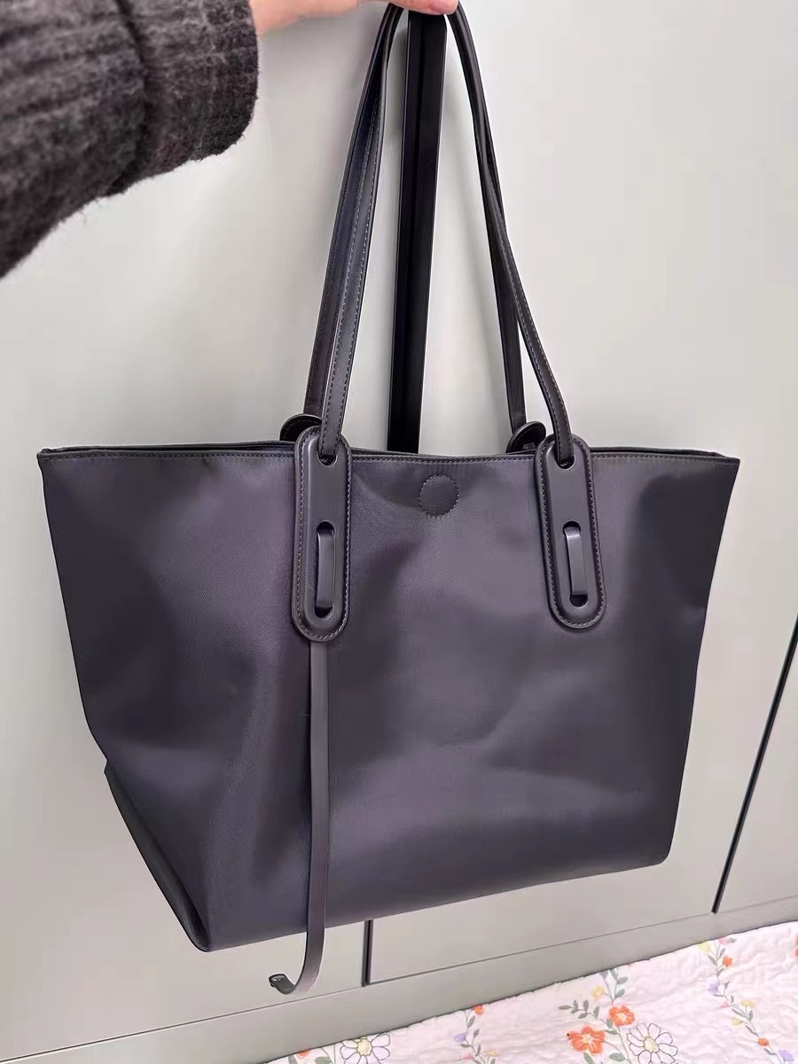 Women's Black Water Proof Oxford Cloth Large Tote Bags photo review