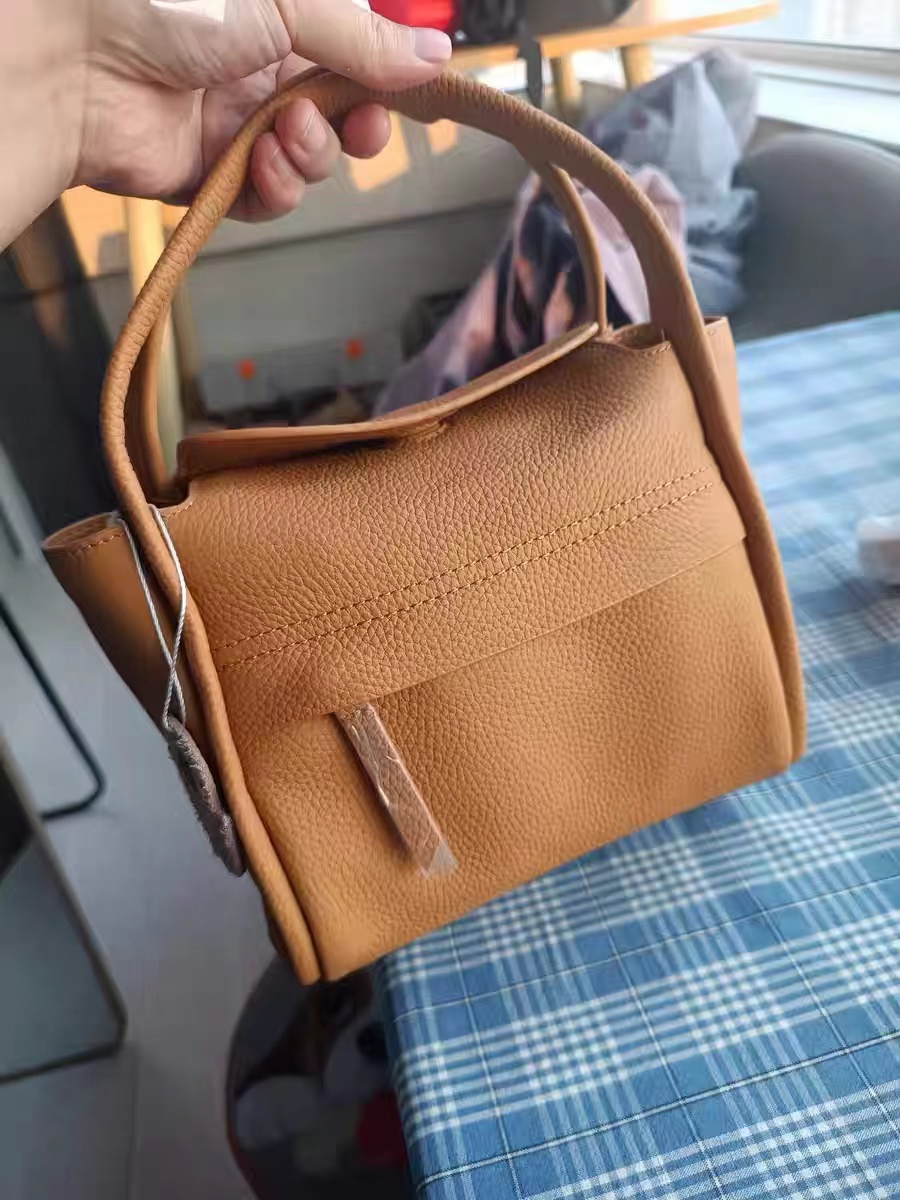 Women's Mini Genuine Leather Crossbody Bucket Tote Bag In Minimalist photo review