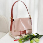 Women's Flap Closure Crossbody Shoulder Bags In Genuine Leather