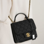 Women's Black Quilted Genuine Leather Lock Vintage Crossbody Chain Top Handle Bag