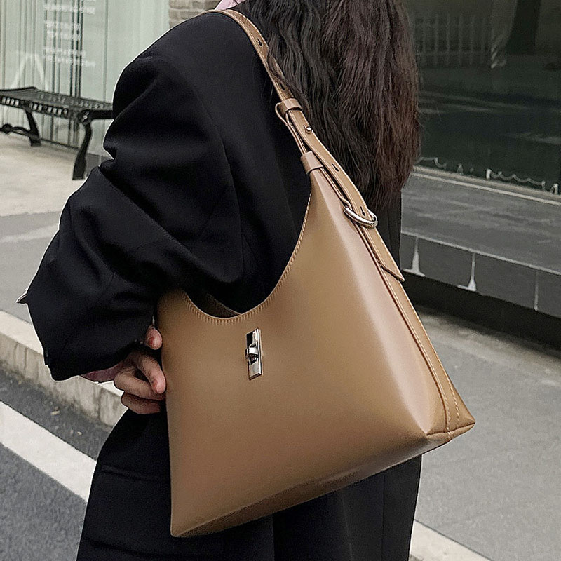 Sac fourre-tout en cuir véritable avec serrure pour femmes