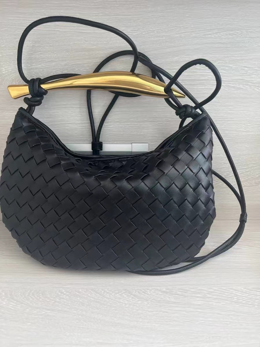 Mini Woven Leather Crossbody Clutch Tasche für Frauen photo review