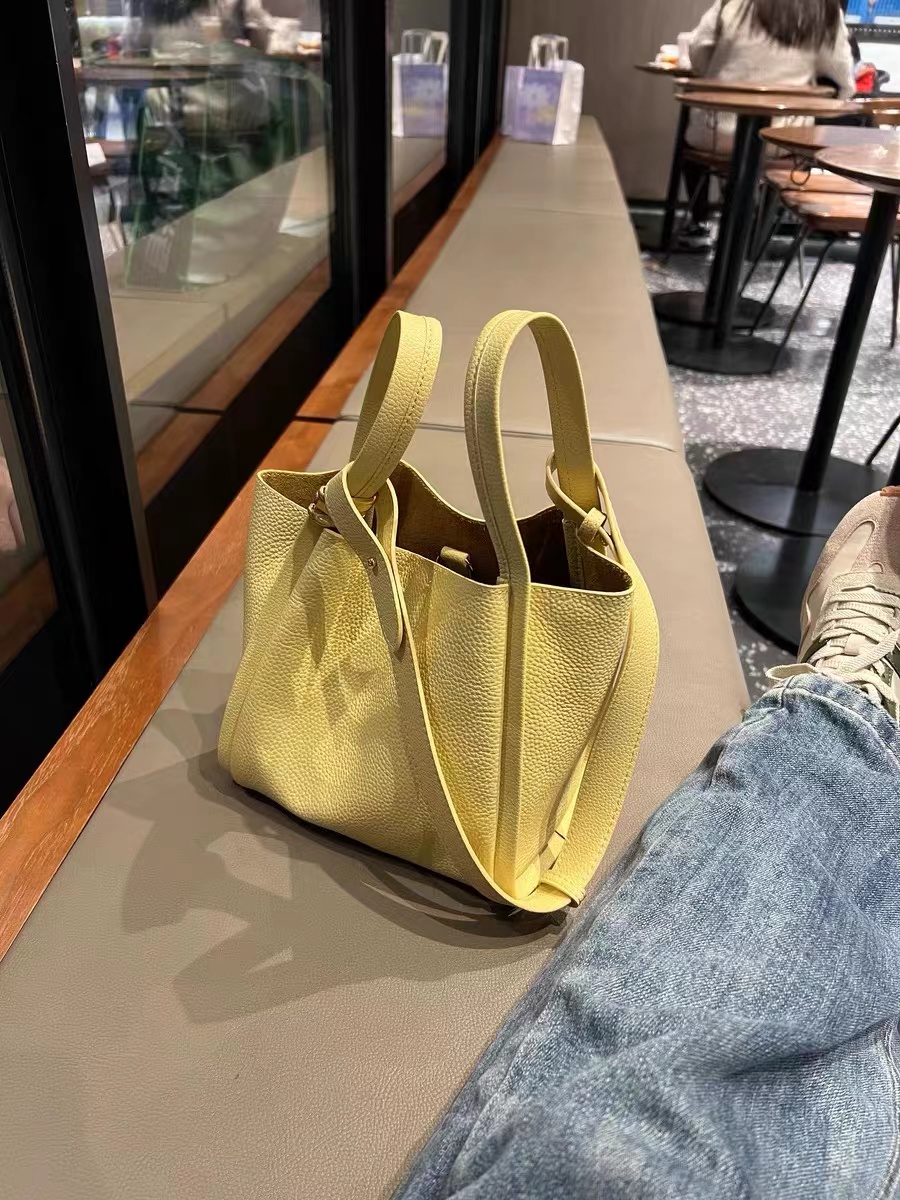 Women's Minimal Small Genuine Leather Tote Bags Bucket Bags photo review