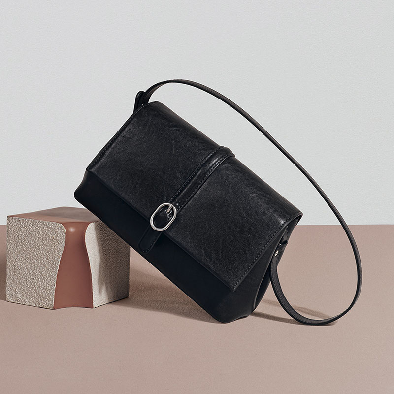 Sac à bandoulière minimaliste en cuir véritable à fermeture magnétique pour femmes