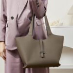 Women's Minimalist Genuine Leather Tote Bag with Clasp Detail