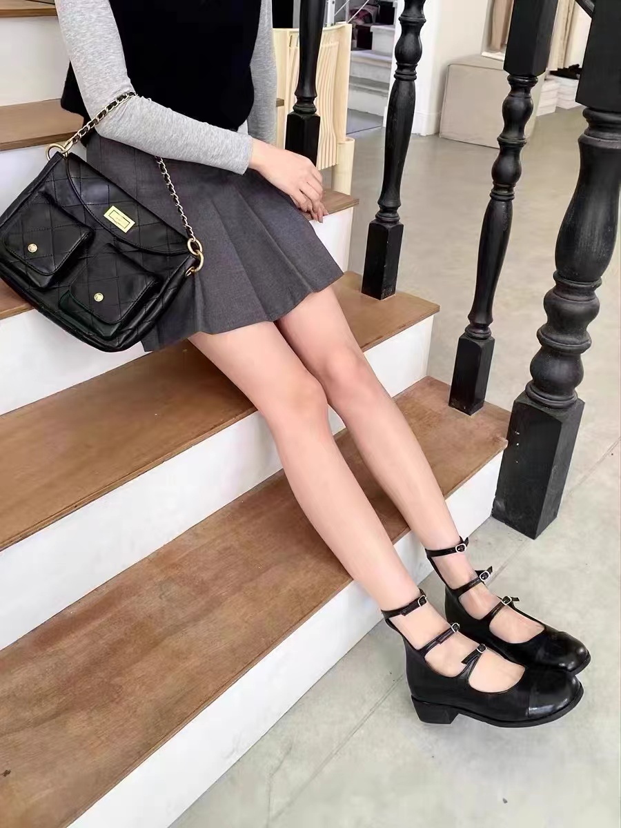 Black Black Quilted Genuine Leather Chain Lock Shoulder Crossbody Bag In Vintage photo review