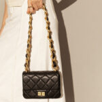 Women's Black Quilted Leather Chunky Chain Shoulder Bag