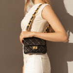 Women's Black Quilted Leather Chunky Chain Shoulder Bag