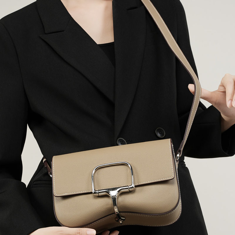 Sac à bandoulière en cuir véritable pour femmes