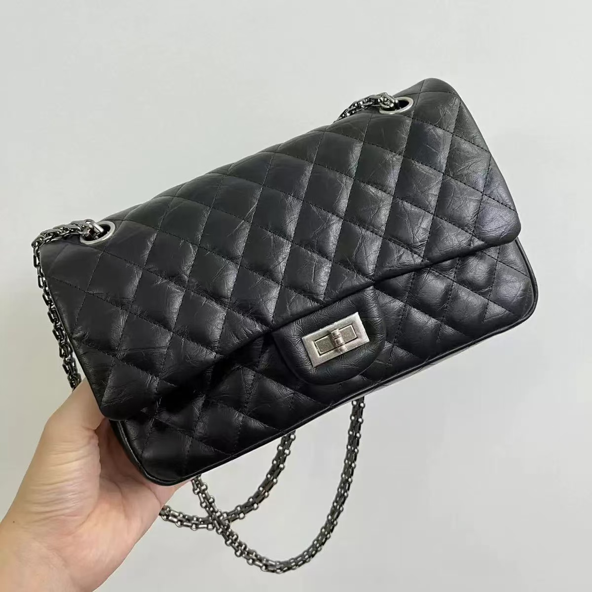 Women's Quilted Leather Lock Clasp Crossbody Chain Baguette Bags In Black photo review