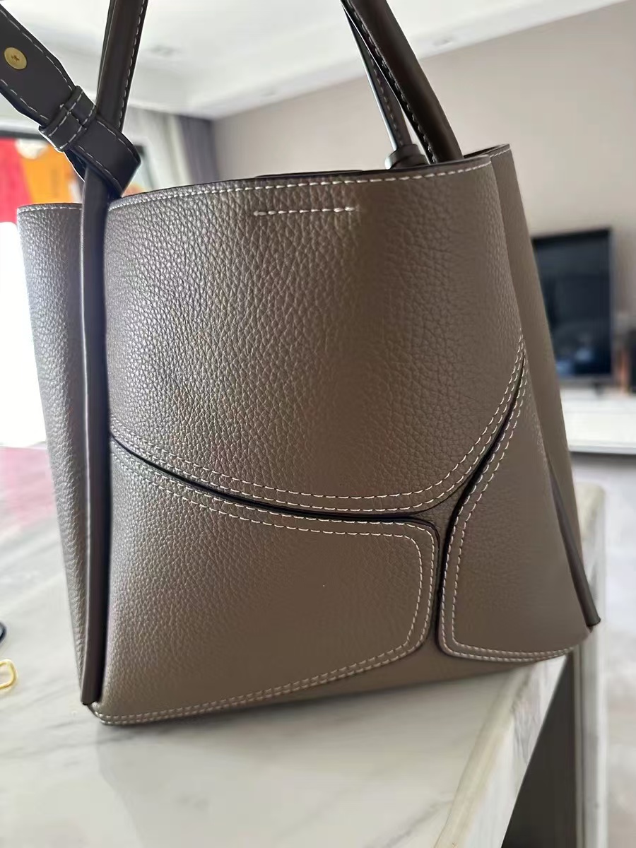 Sac à main vintage en cuir véritable avec coutures géométriques pour femmes photo review