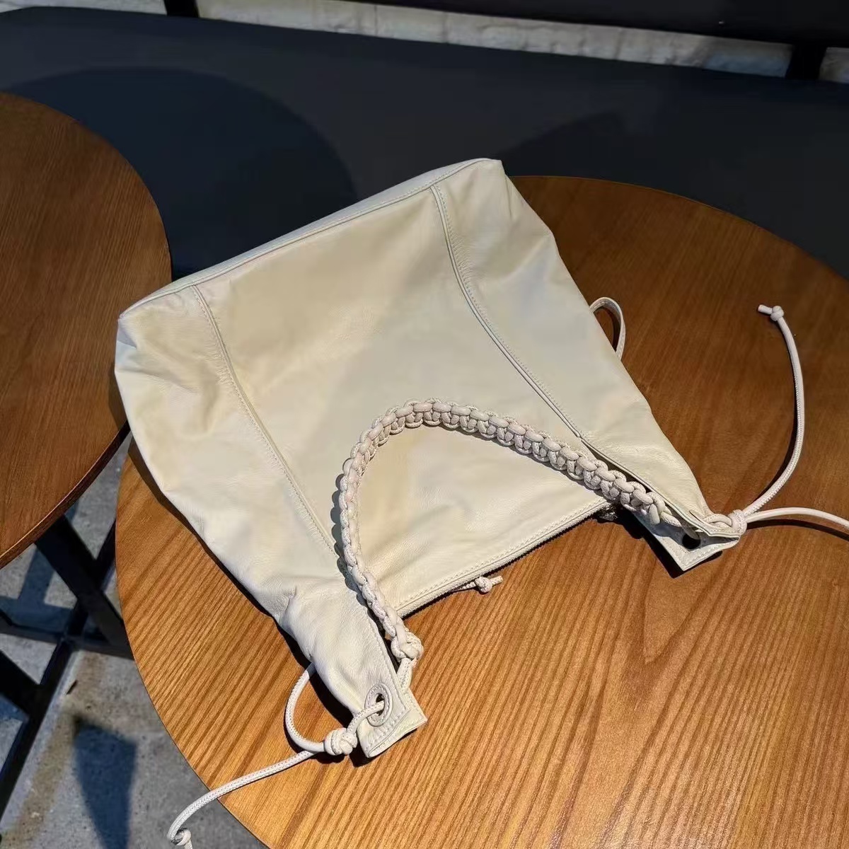 Damen Echtes Leder Geflochtener Riemen Zipper Tote Bag photo review