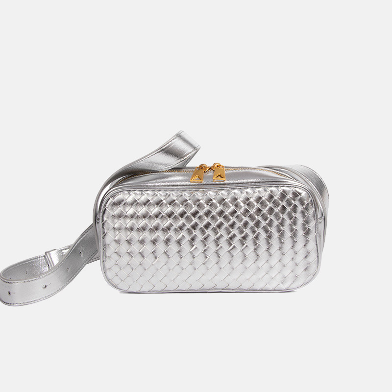 Sac à bandoulière en cuir véritable tissé en forme d'oreiller pour femmes