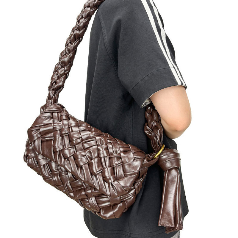 Women's Woven Waxed Genuine Leather Pleated Shoulder Bag