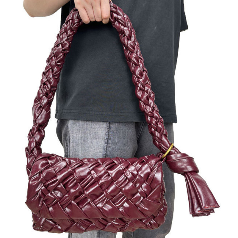 Women's Woven Waxed Genuine Leather Pleated Shoulder Bag