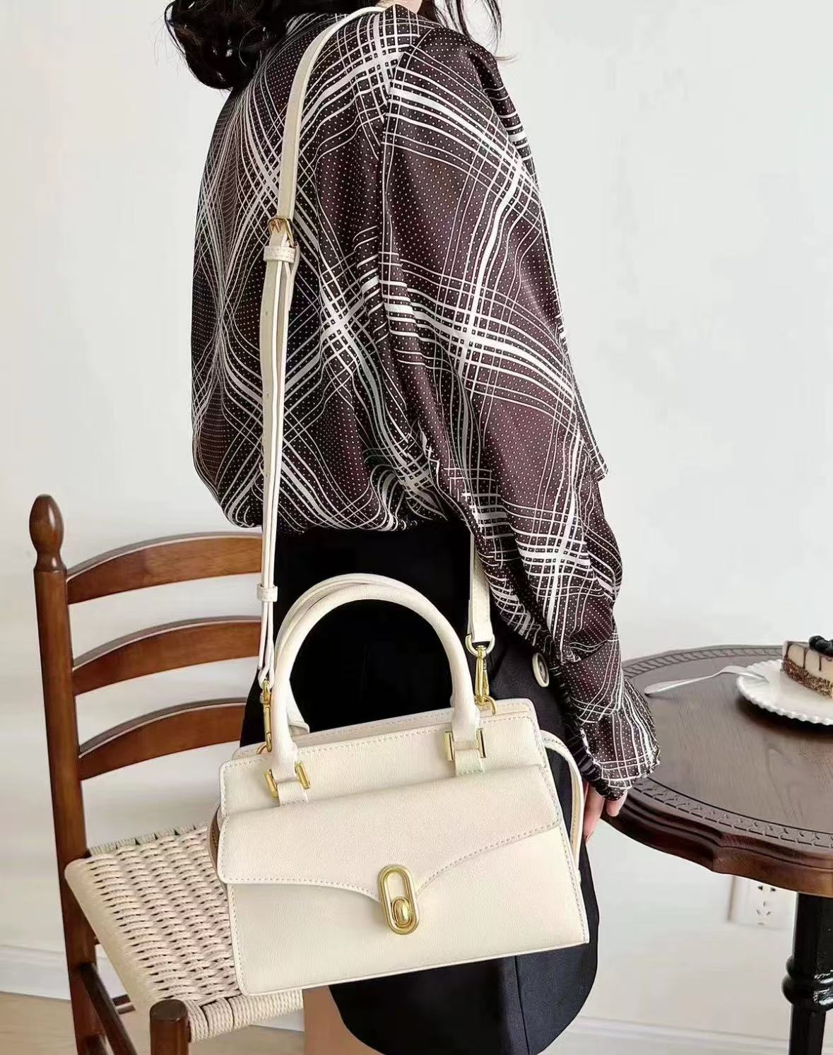 Damen Vintage Echtleder Schloss Schnalle Reißverschluss Crossbody Umhängetaschen photo review