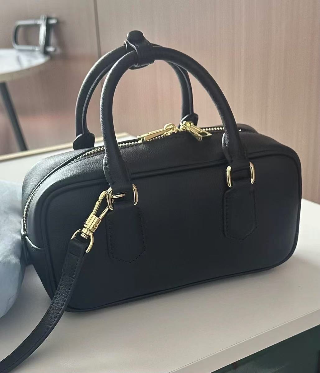 Sac à main Minimalist Genuine Leather Zip Closure Boston Handbag pour femmes photo review