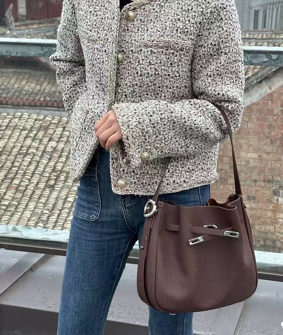 Sac à bandoulière en cuir véritable avec cordon de serrage pour femmes photo review