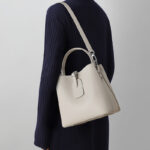 Damen Echtes Leder Schnallenverschluss Schulter Bucket Bag
