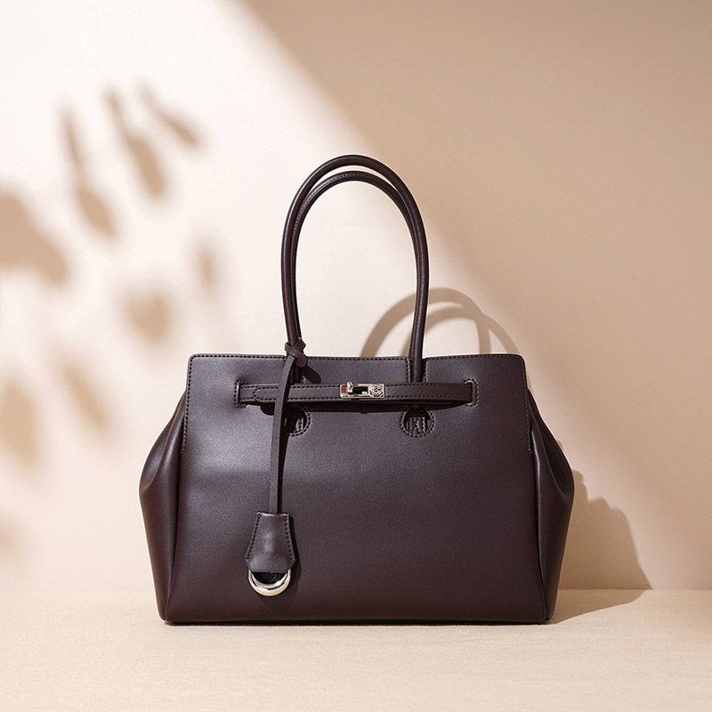 Women's Minimalist Genuine Leather Lock-Closure Shoulder Crossbody Handbag