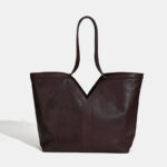 Minimalistische V-förmige Tote Tasche aus echtem Leder für Damen