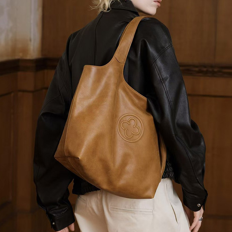 Sac hobo à bandoulière en cuir véritable pour femmes