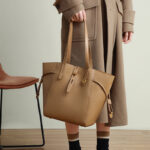 Grand sac fourre-tout vintage en cuir véritable à fermoir pour femmes