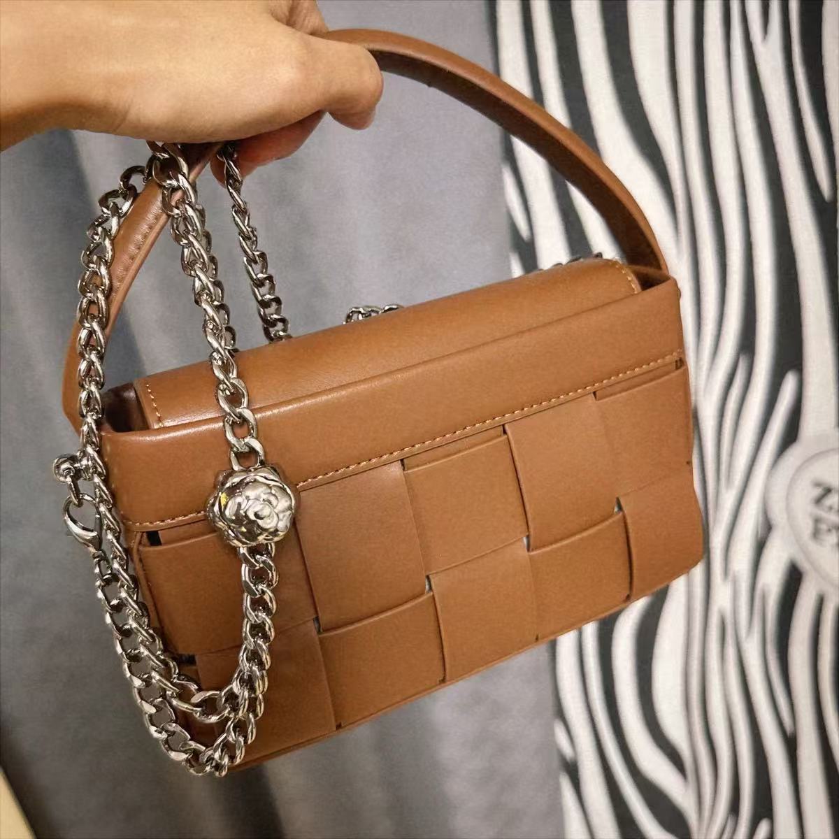 Women's Brown Woven Leather Chain Crossbody Handbag photo review