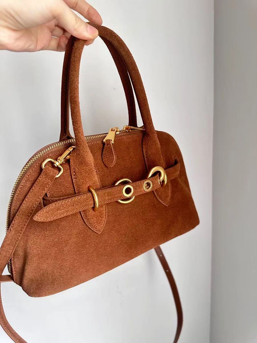Women's Vintage Suede Genuine Leather Drawstring Handbag photo review