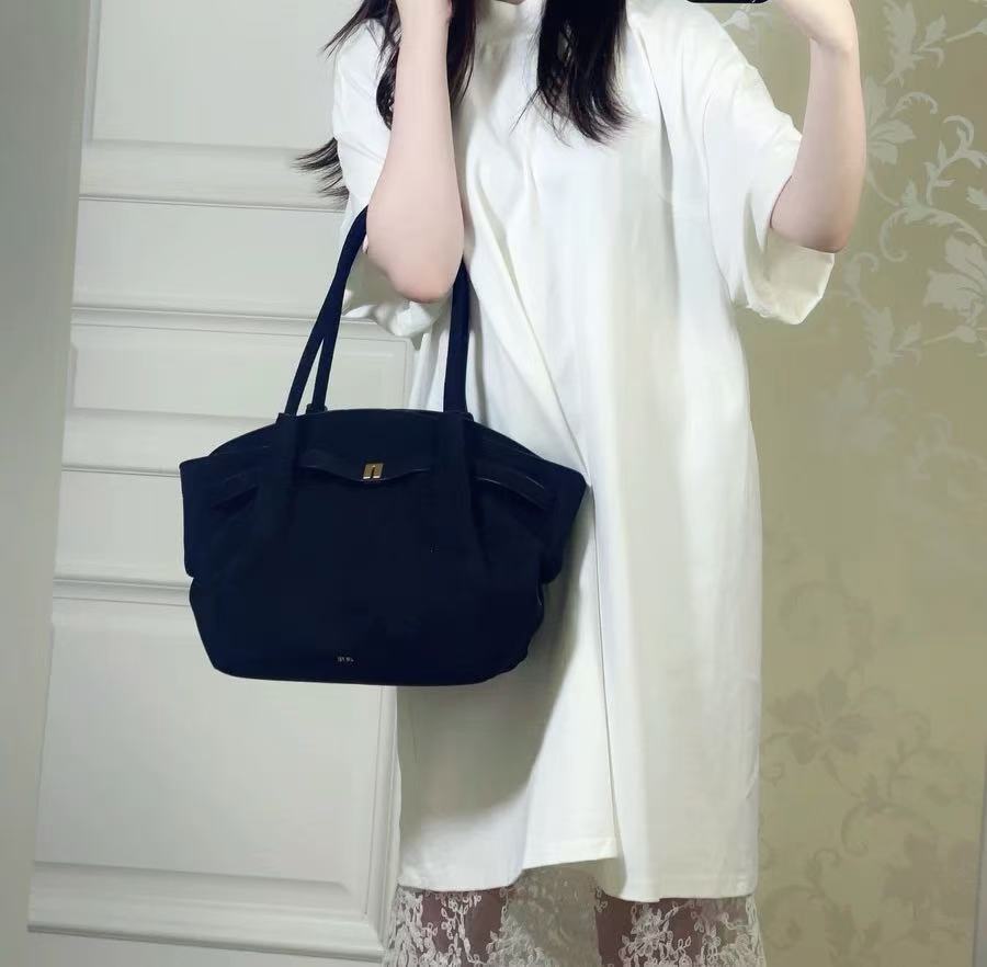 Grand sac fourre-tout en cuir daim en forme de boulette pour femmes photo review