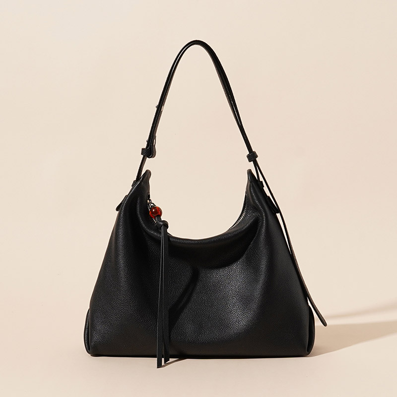 Schwarze Minimalistische Damen Echtleder Hobo Tasche mit Reißverschluss
