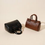 Women's Vintage Leather Pillow-Shaped Crossbody Handbag