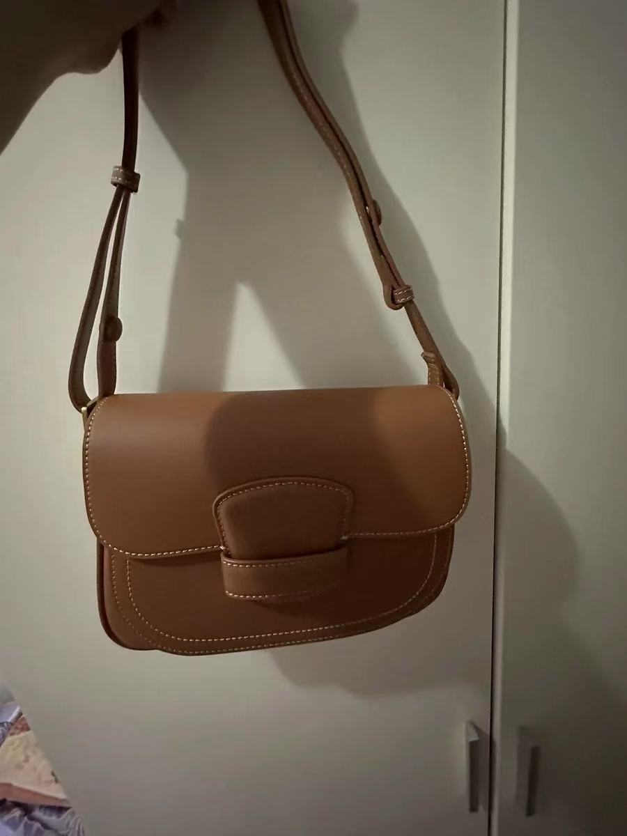 Damen Crossbody Satteltasche aus echtem Leder photo review