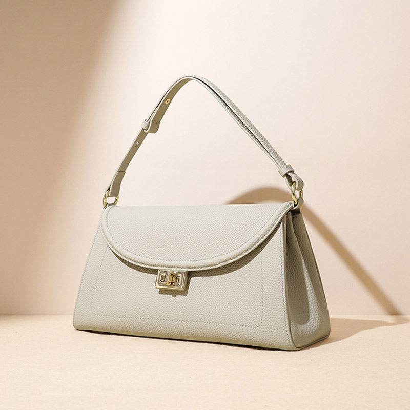 Minimalistische Damenhandtasche aus echtem Leder mit Schloss