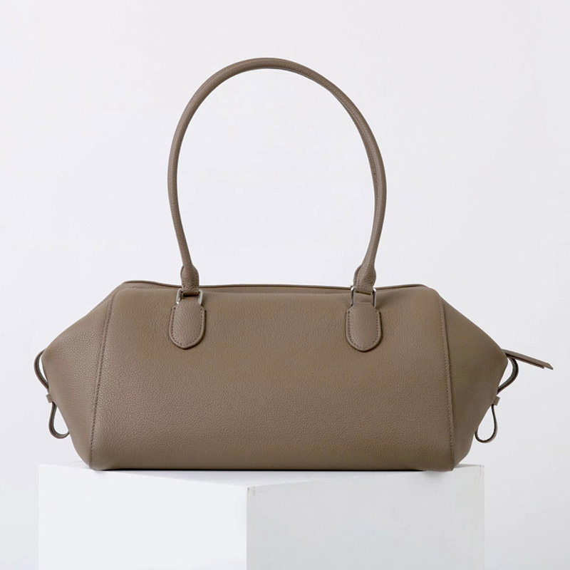 Women's Vintage Genuine Leather Zippered Baguette Handbag