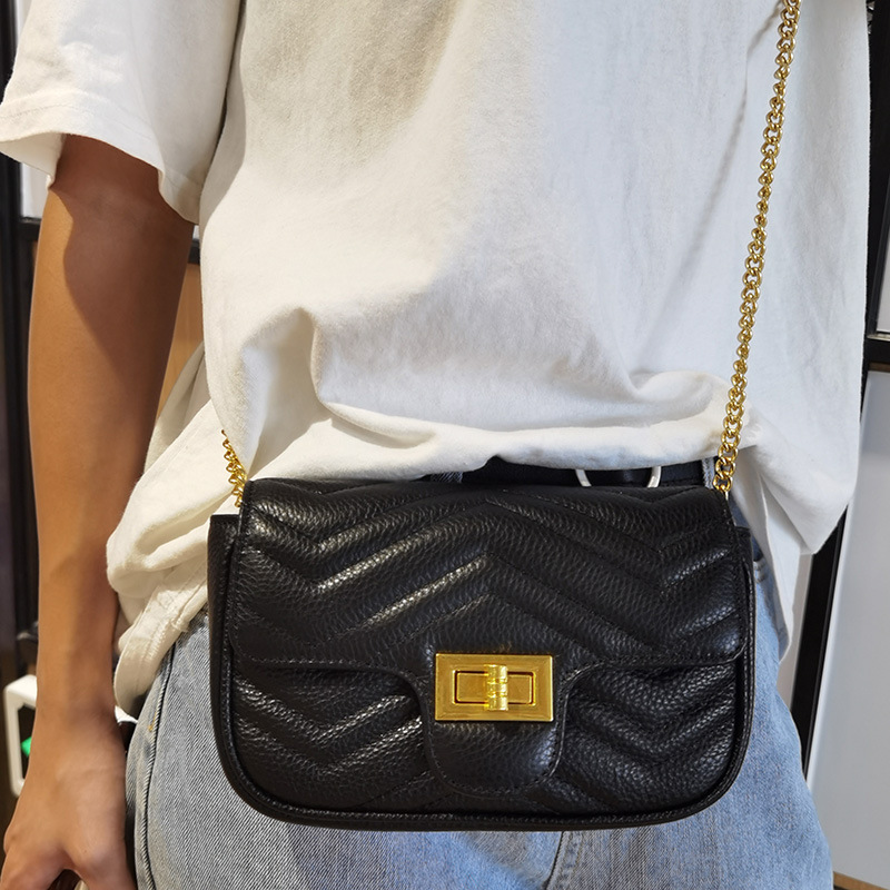 Damen Vintage gesteppt echtes Leder Schloss-Verschluss Crossbody Kette Tasche