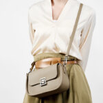 Sac à bandoulière magnétique en cuir véritable pour femmes