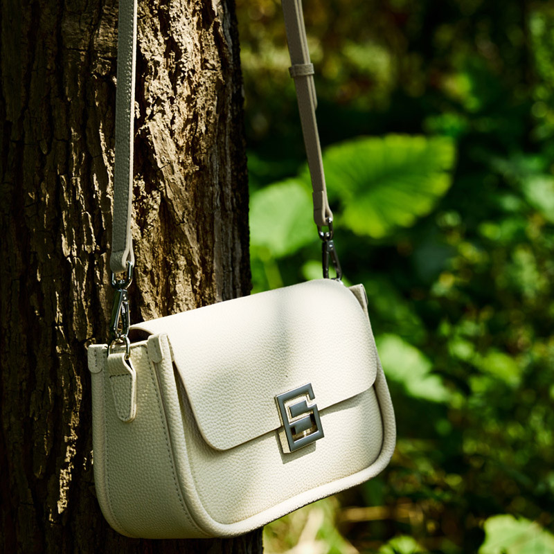 Sac à bandoulière magnétique en cuir véritable pour femmes