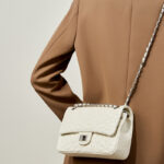 Women's Minimalist Lambskin Leather Camellia Quilted Chain Shoulder Bag In Silver Lock