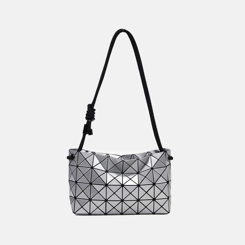 Minimalistische gesteppte Damen Umhängetasche mit Kordelzug