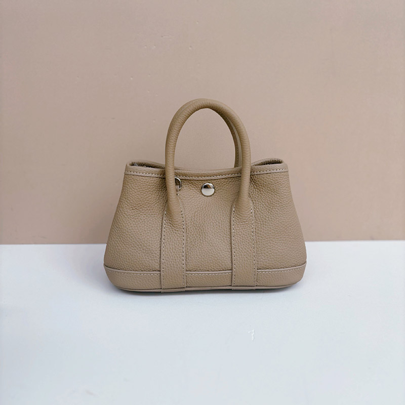 Women's Minimalist Full-Grain Leather handle Tote Bag With Crossbody Strap