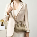 Women's Minimalist Full-Grain Leather handle Tote Bag With Crossbody Strap