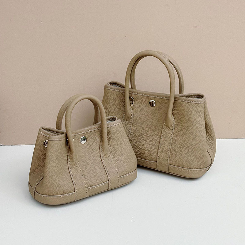 Women's Minimalist Full-Grain Leather handle Tote Bag With Crossbody Strap