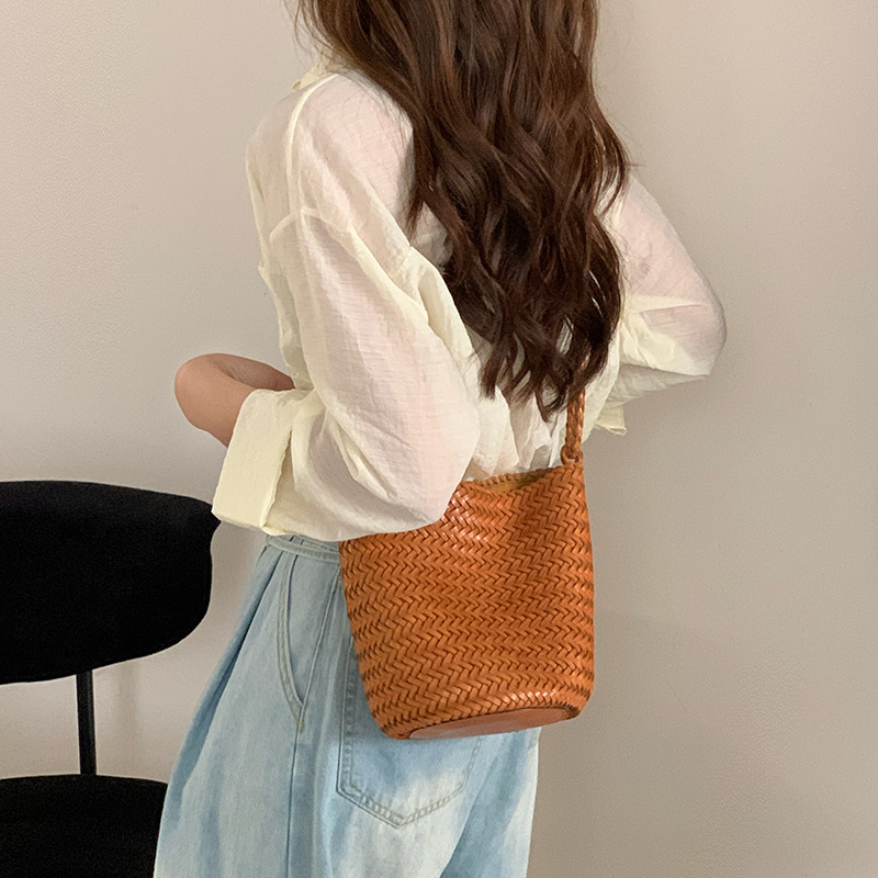 Women's Minimalist Woven Top-Grain Leather Crossbody Shoulder Bucket Bag