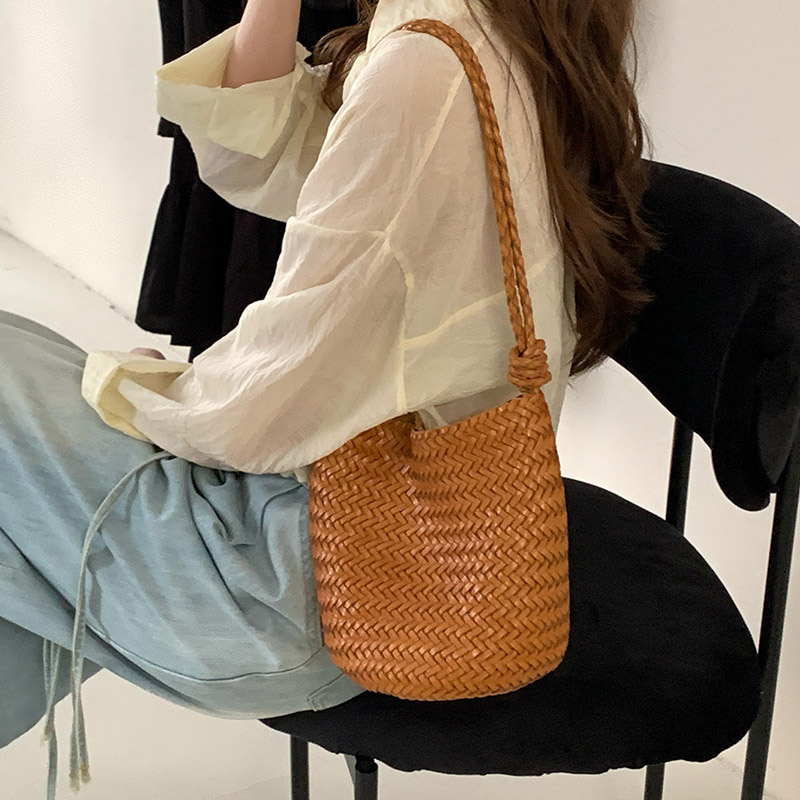 Women's Minimalist Woven Top-Grain Leather Crossbody Shoulder Bucket Bag