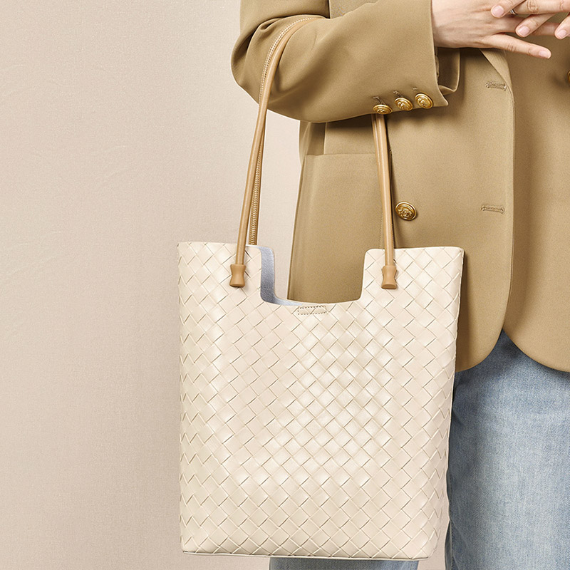 Women's Split Cowhide Leather Minimalist Woven Shoulder Tote Bag