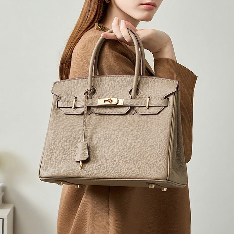 Sac à main vintage en cuir pleine fleur avec fermeture à cadenas en or pour femmes