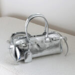 Damen Vintage Echtleder Gürtel verzierte Baguette Tasche mit Reißverschluss